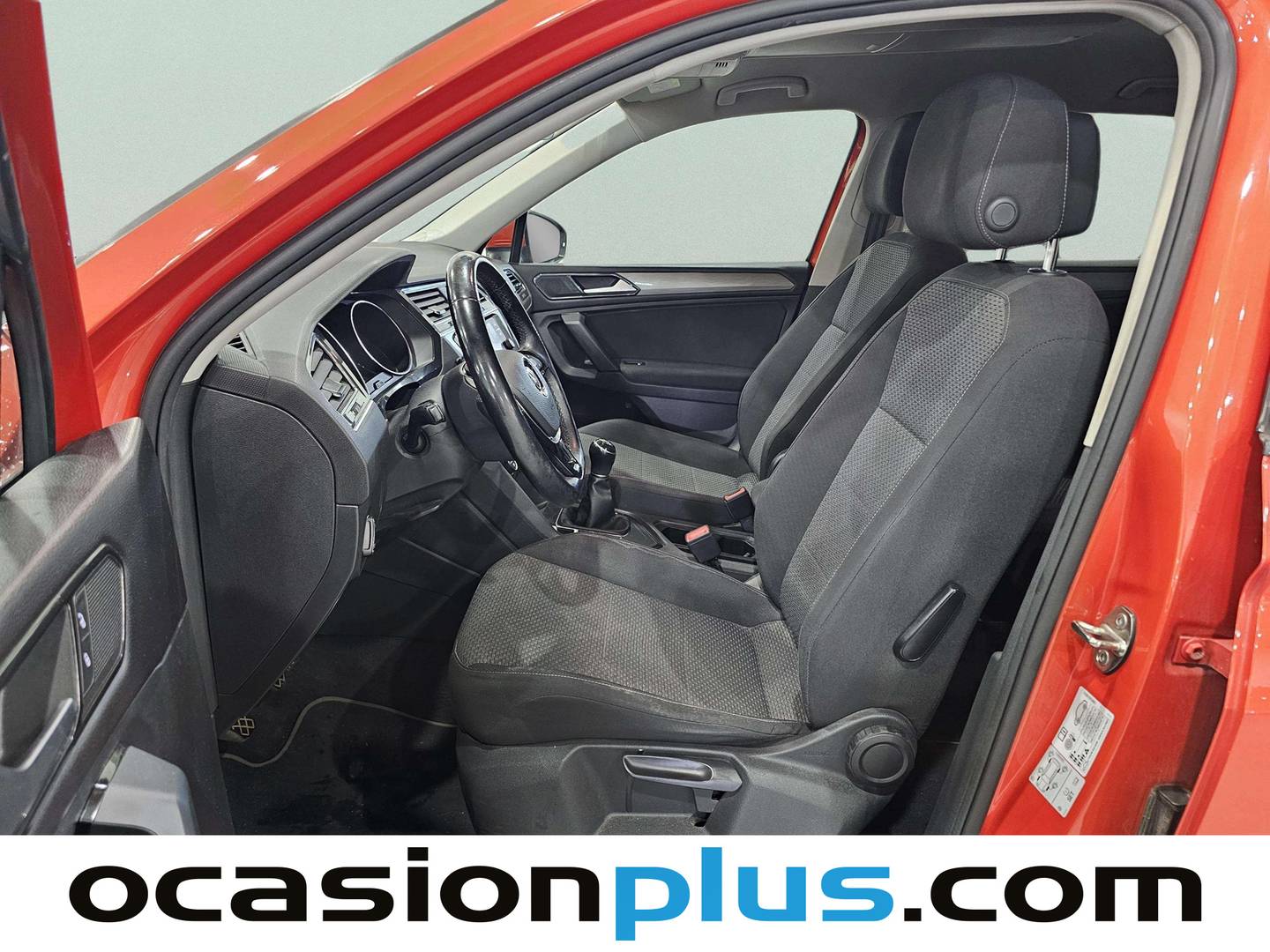 Foto asientos delanteros Volkswagen Tiguan Allspace Volkswagen Tiguan Allspace Advance 1.4 TSI (150 CV) 7 PLAZAS