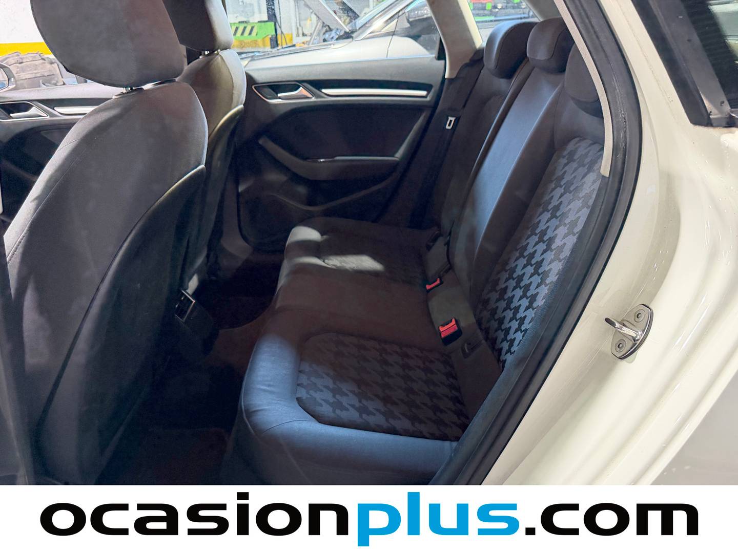 Foto asientos traseros Audi A3 Audi A3 Sportback Attracted 1.6 TDI (105 CV)