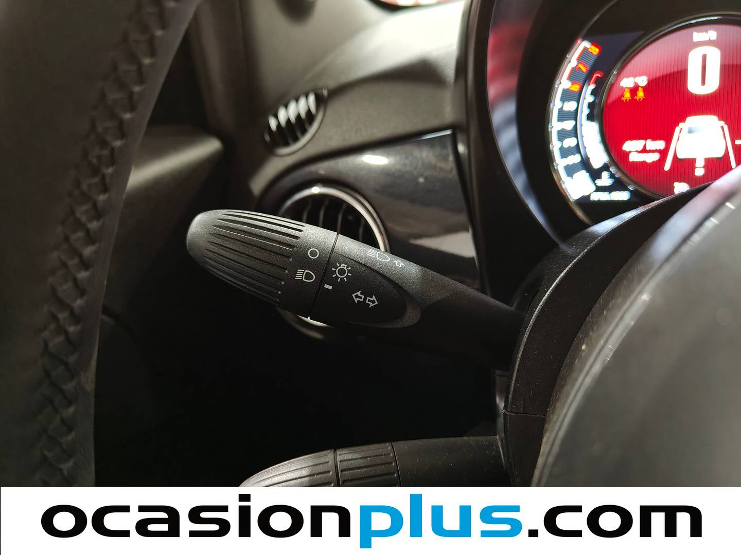 Equipamiento del Fiat 500 Fiat 500 1.0 Hybrid Dolcevita (70 CV)