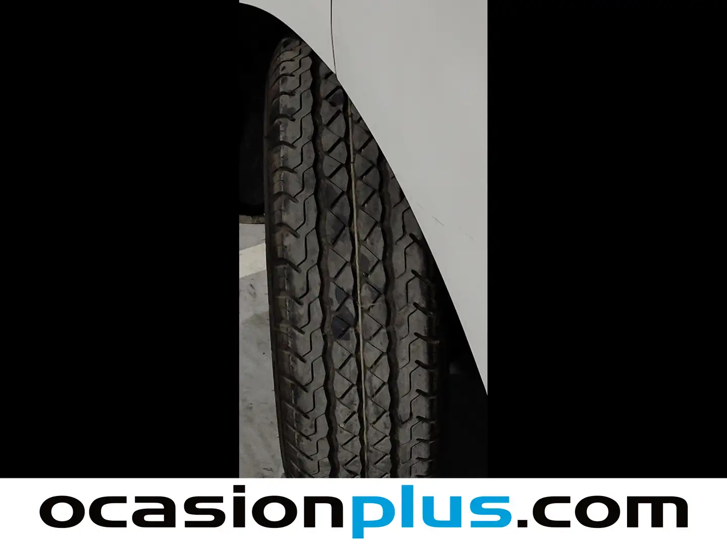 Foto Ford Transit Custom Ford Transit Custom Kombi 2.0 TDCI 320 L1 Trend (130 CV) 9 Plazas