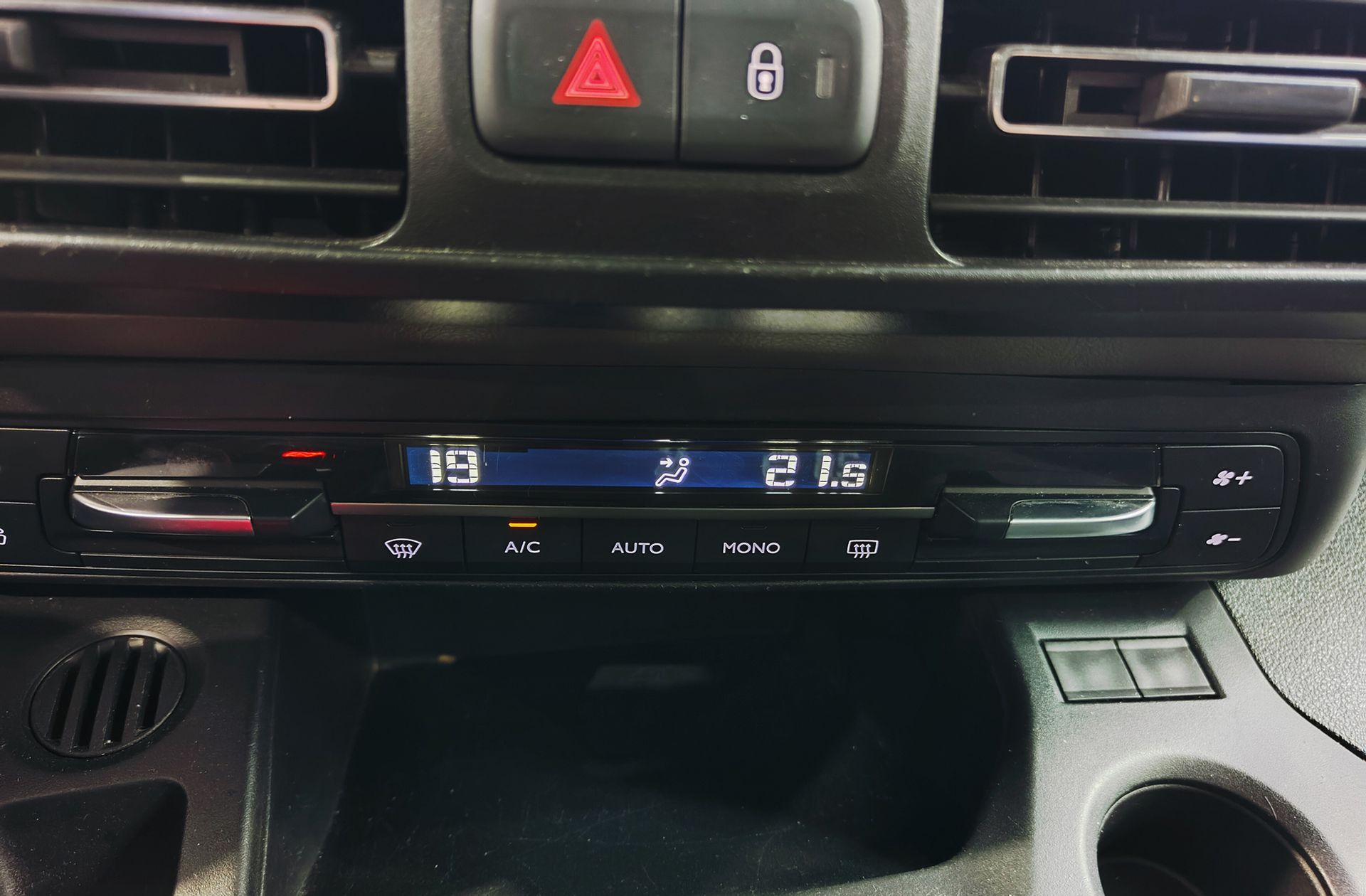Peugeot Rifter PureTech 110 Active Standard - foto 35