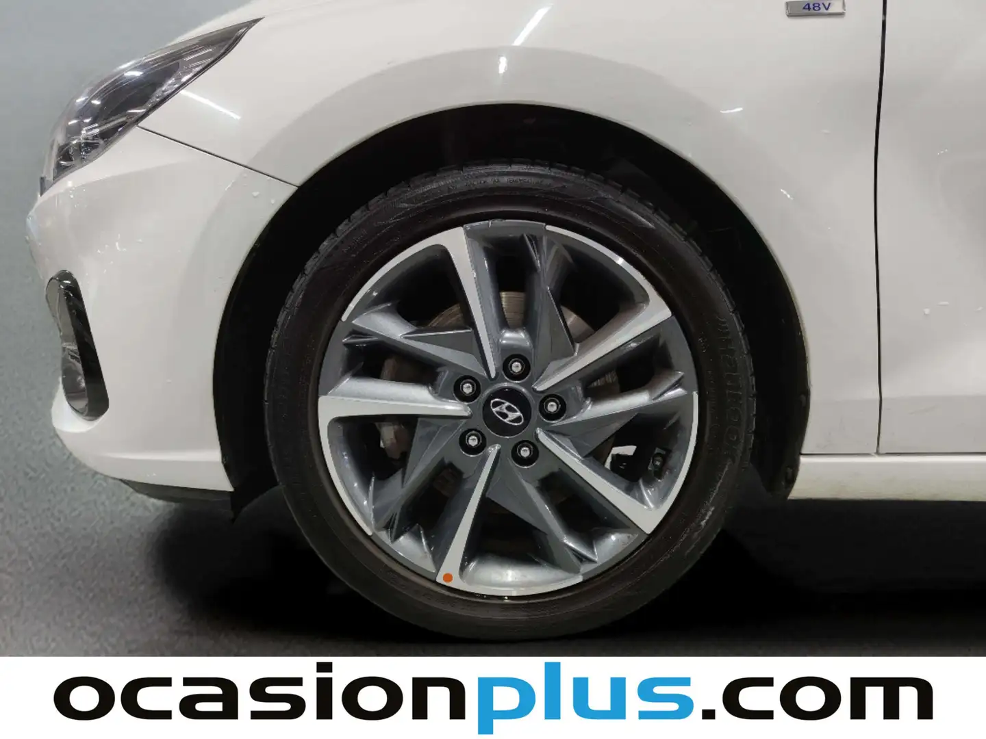 Foto Hyundai i30 Hyundai i30 Fastback 1.0 TGDI 48V Tecno (120 CV)