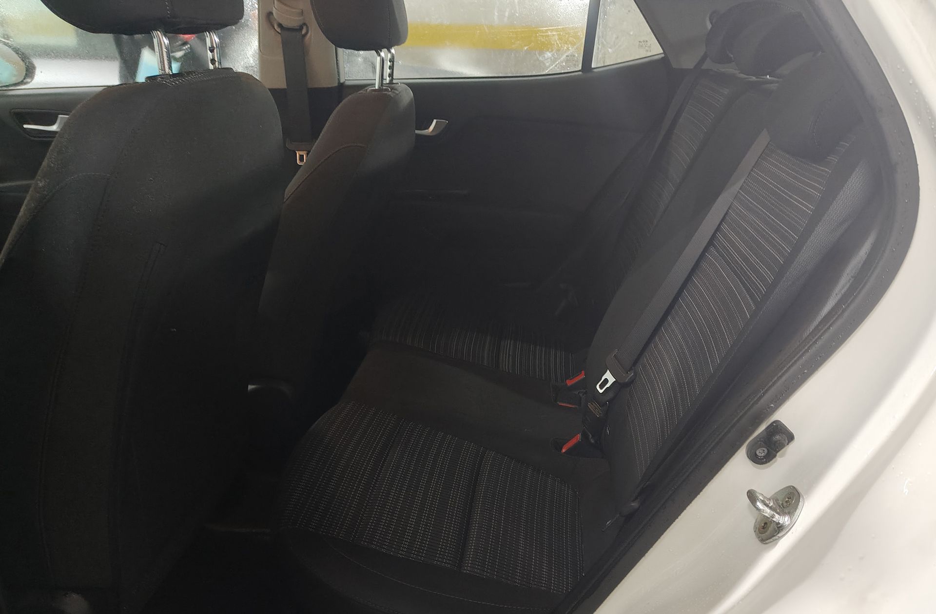 Kia Stonic 1.6 CRDi VGT Drive - foto 11