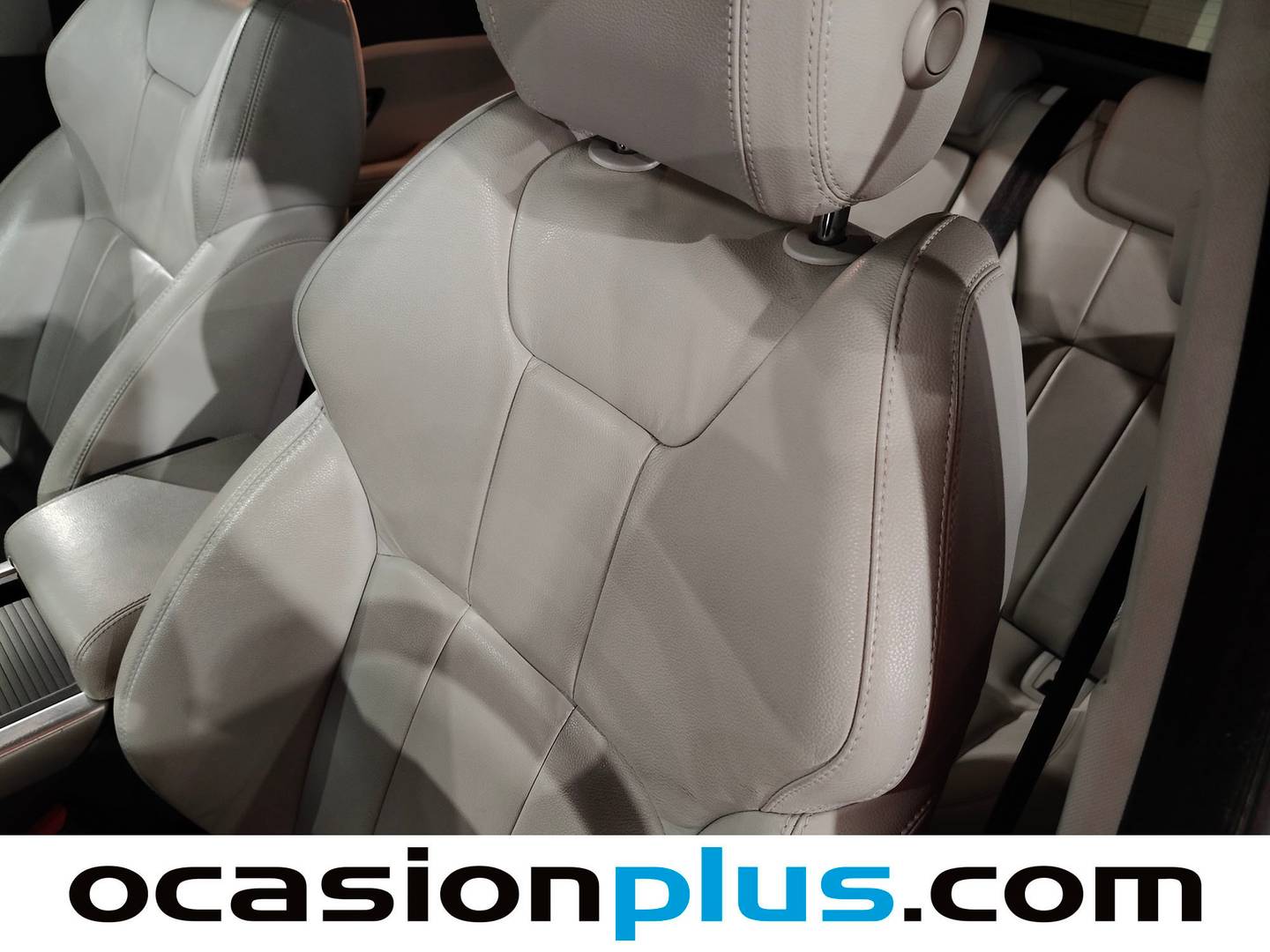 Equipamiento del Land Rover Range Rover Evoque Land Rover Range Rover Evoque 2.0L eD4 SE 4x2 (150 CV)