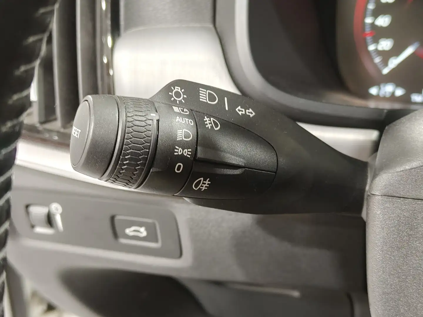 Foto Volvo S90 Volvo S90 2.0 D4 Momentum Auto (190 CV)