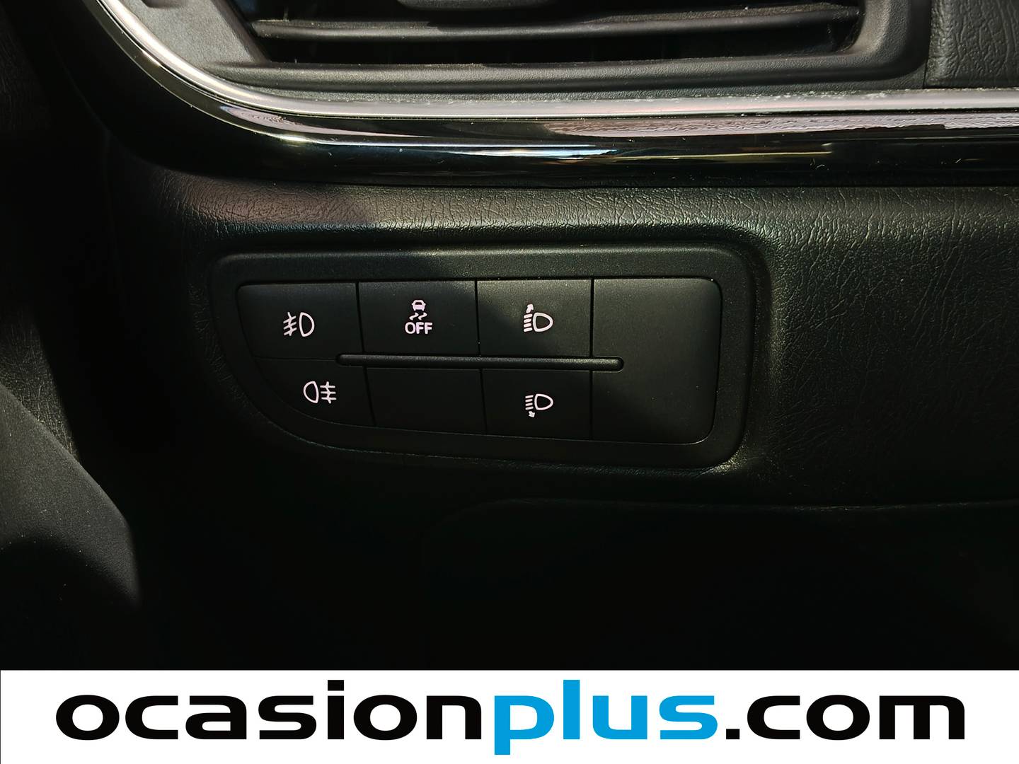 Extras del Fiat Tipo Fiat Tipo 1.5 Hybrid Cross DCT (130 CV)