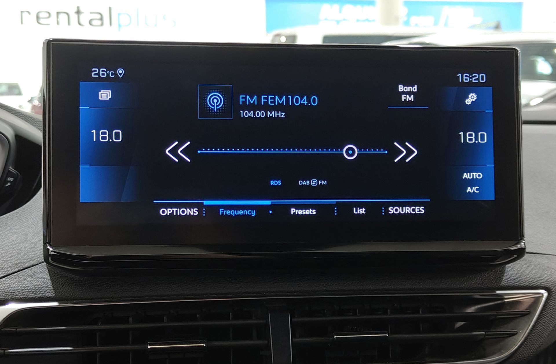 Peugeot 5008 PureTech 130 Allure Pack 7 plazas - foto 36