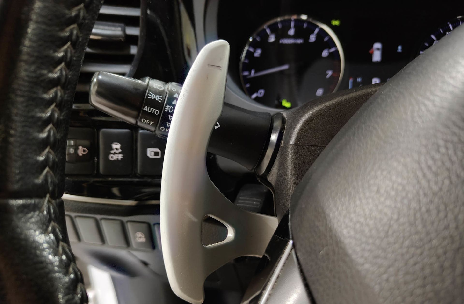 Mitsubishi Outlander 200 MPI Motion 2WD CVT 7 plazas - foto 41