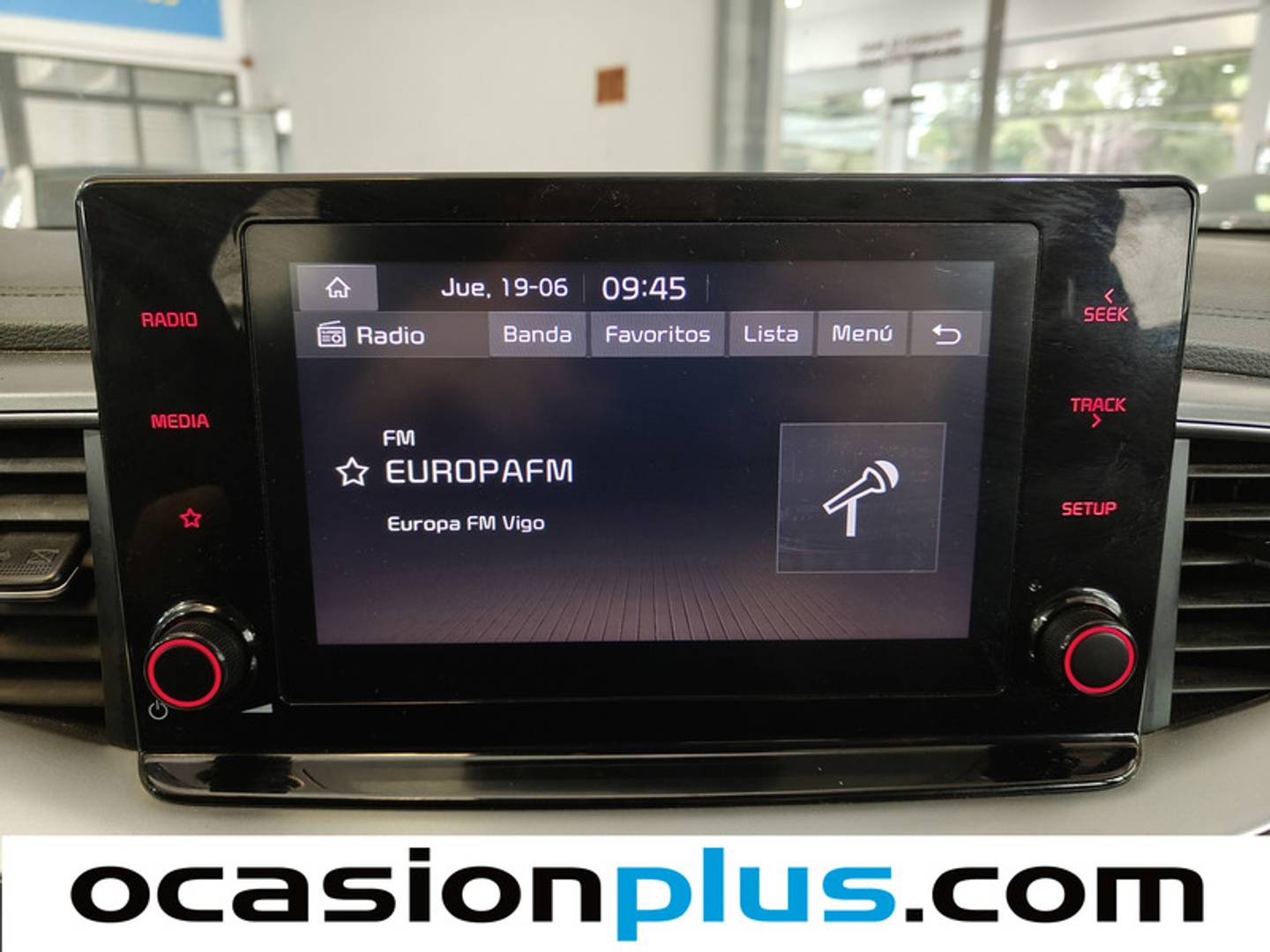 Foto KIA Ceed Kia Ceed 1.6 MHEV iMT Drive (136 CV)