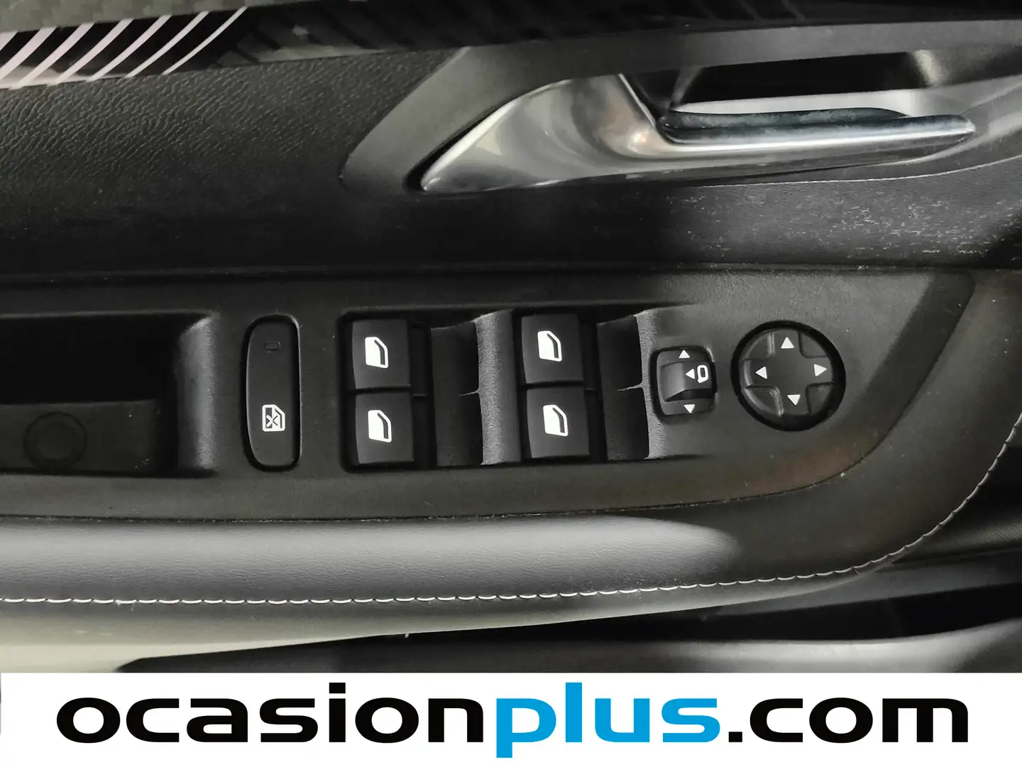 Foto Peugeot 208 Peugeot 208 PureTech 100 Allure (100 CV)