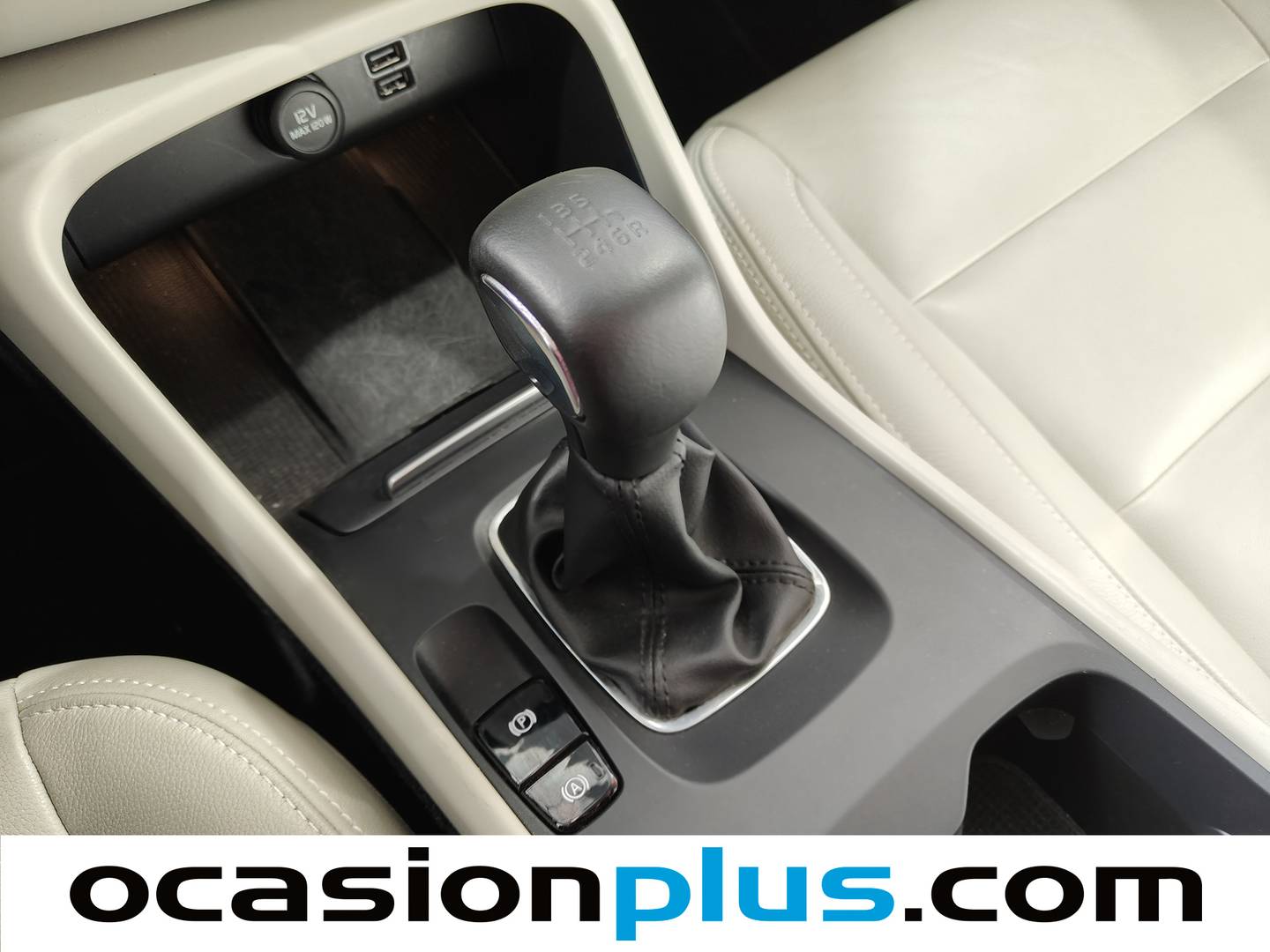 Volvo XC40 Volvo XC40 T3 Momentum (163 CV) de segunda mano