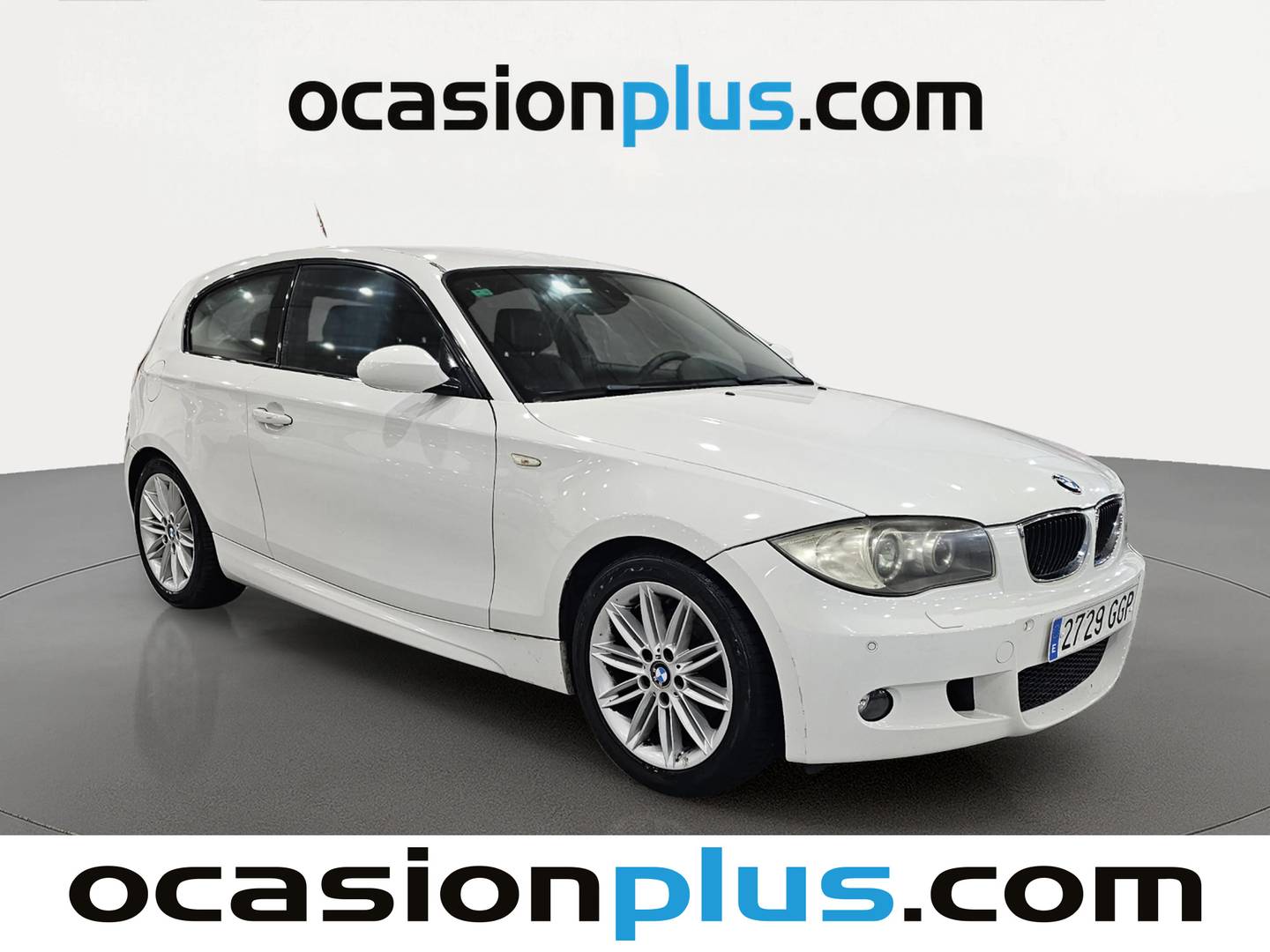 Foto delantera BMW Serie 1 BMW Serie 1 118d (143 CV) PACK M derecha