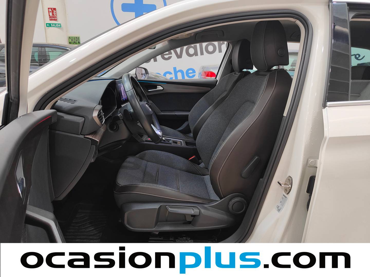 Foto asientos delanteros Seat León Seat León ST 1.4 e-Hybrid S&S Xcellence Go L DSG (204 CV)