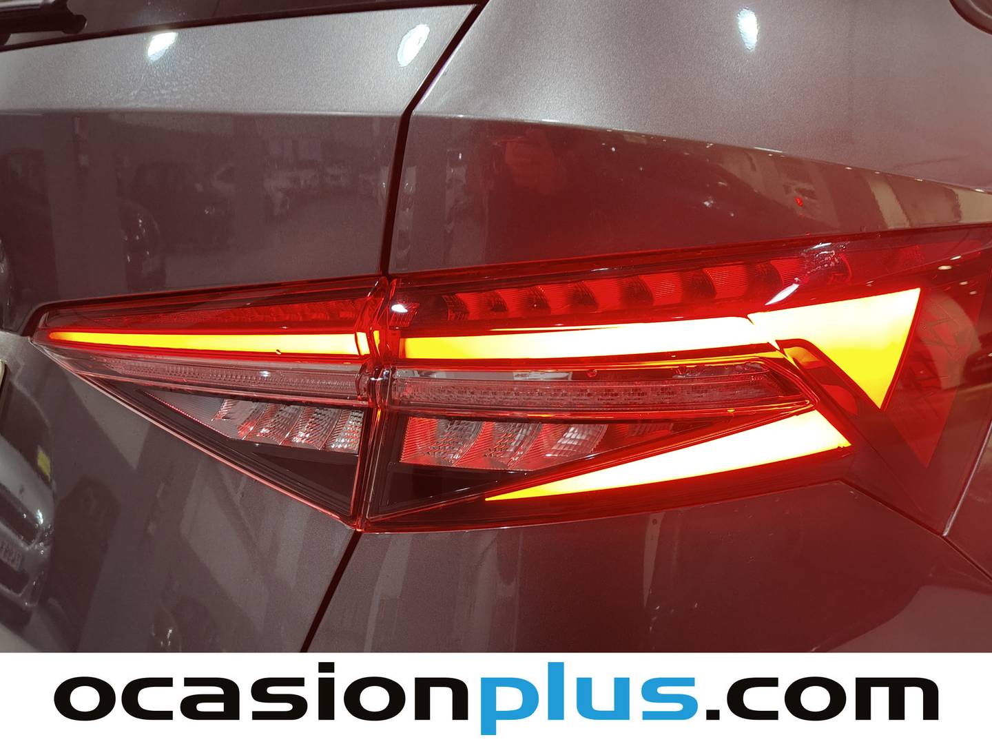 Skoda Kodiaq Skoda Kodiaq 1.5 TSI Sportline 4x2 DSG (150 CV) 7 Plazas al mejor precio