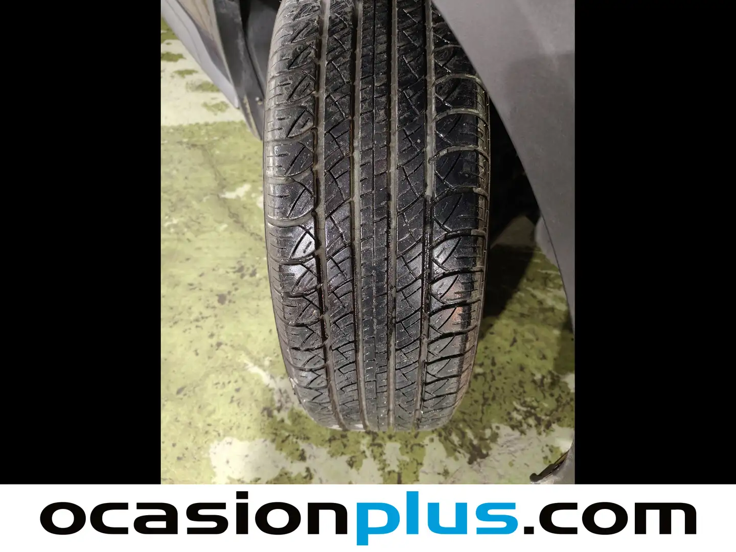 Foto Nissan JUKE Nissan Juke DIG-T N-Connecta 4x2 DCT (114 CV)