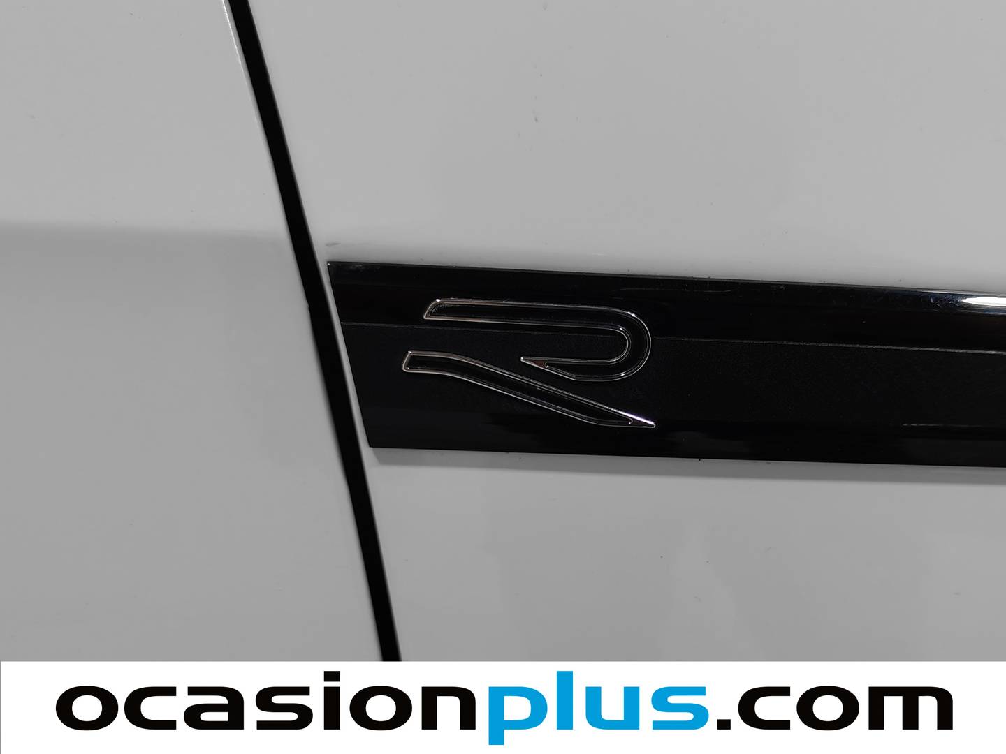 Volkswagen Golf Volkswagen Golf R-Line 1.5 eTSI (150 CV) DSG de segunda mano