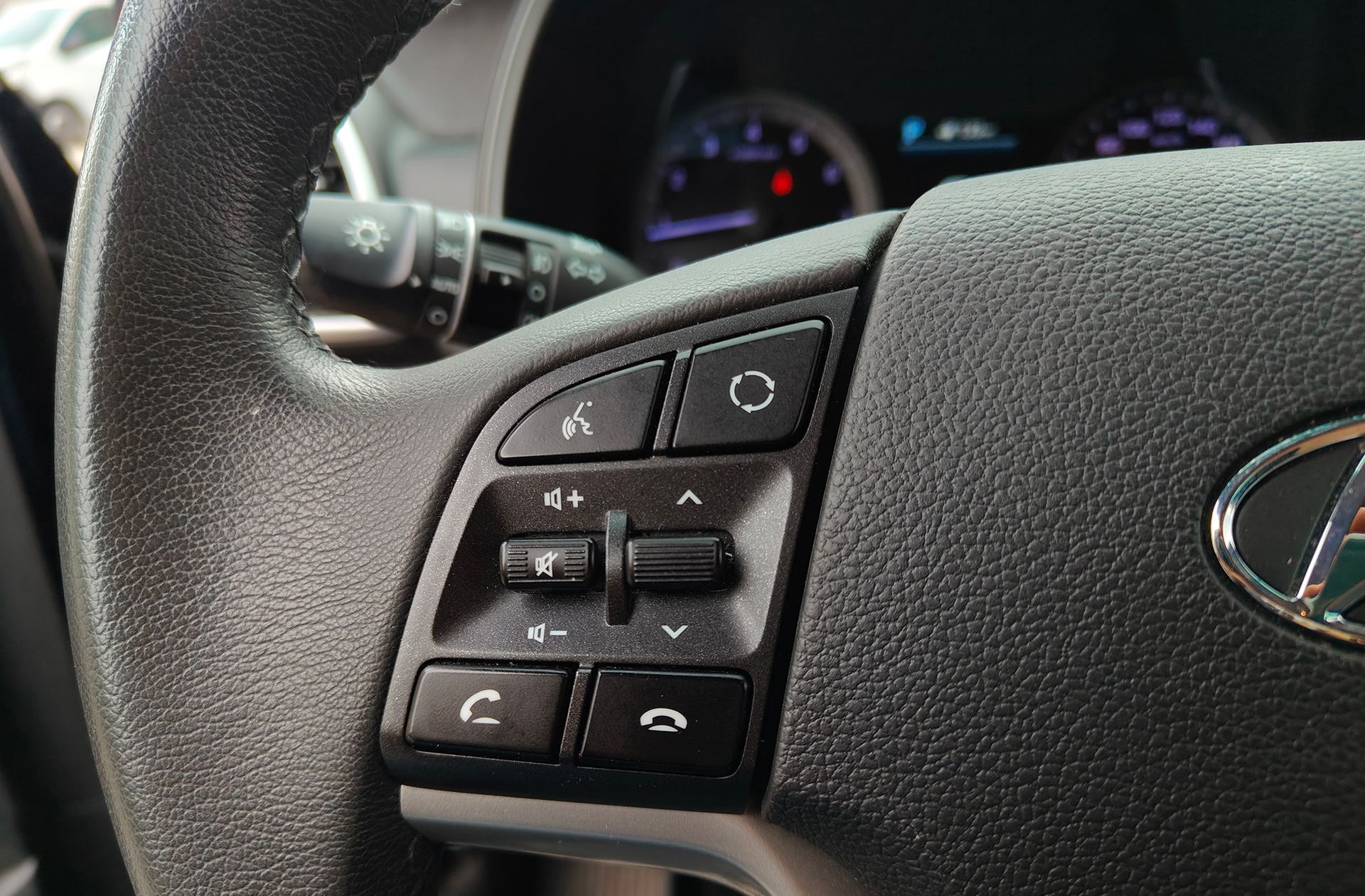 Hyundai Tucson 1.6 T-GDi Tecno DCT 4x2 - foto 28