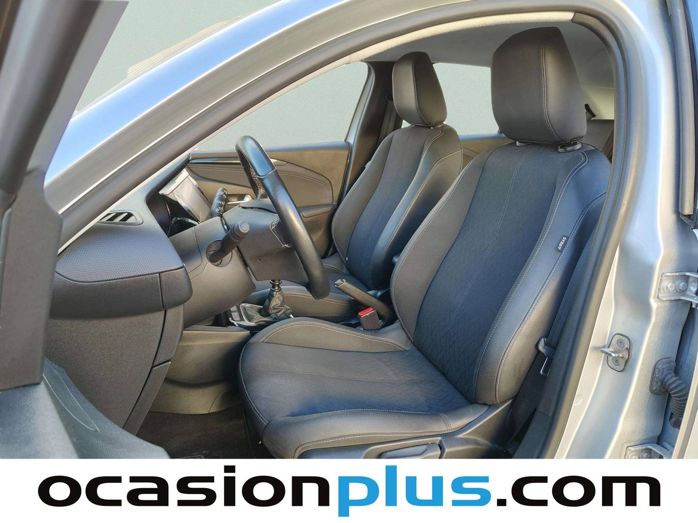 Foto asientos delanteros Opel Corsa Opel Corsa 1.2 Turbo XHL Elegance (100 CV)