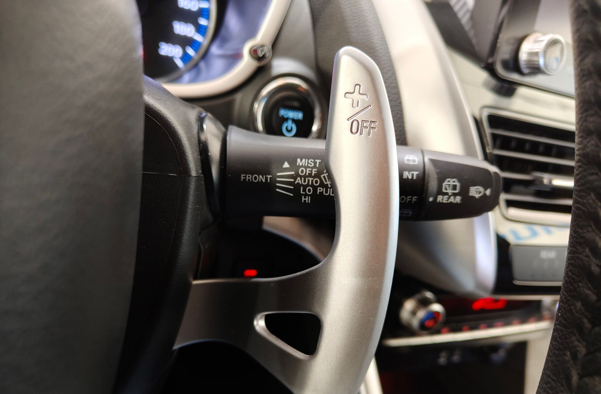 Mitsubishi Eclipse Cross 2.4 PHEV Kaiteki 4WD - foto 30