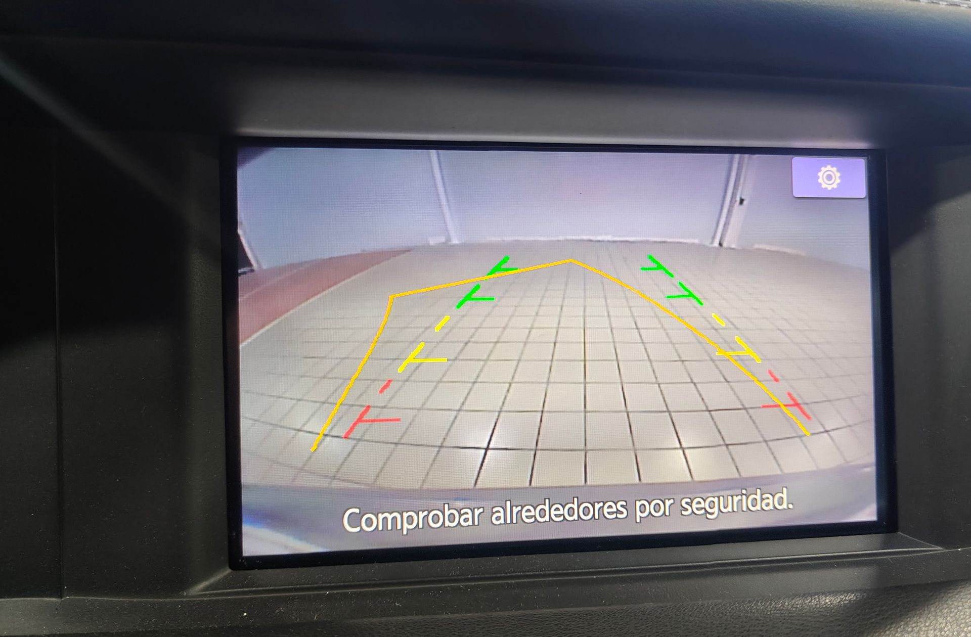 Infiniti Q30 1.6 TC Premium 7DCT - foto 8