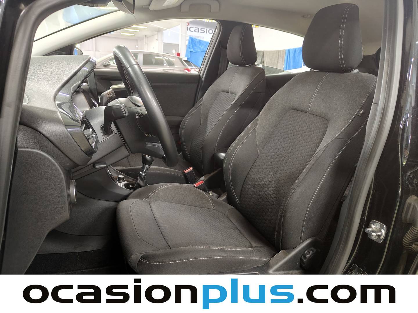 Foto asientos delanteros Ford Puma Ford Puma 1.0 EcoBoost MHEV Titanium Design (125 CV)