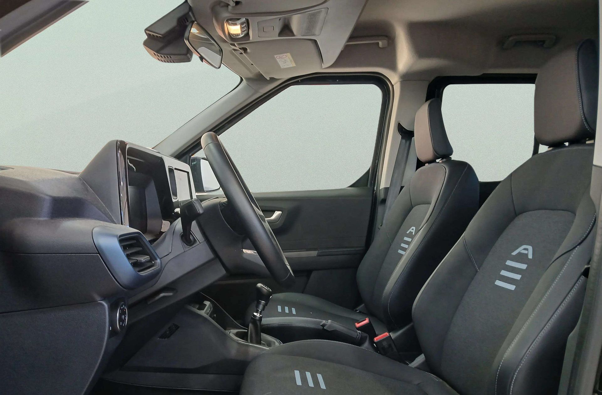 Ford Tourneo Courier 1.0 EcoBoost Active - foto 11