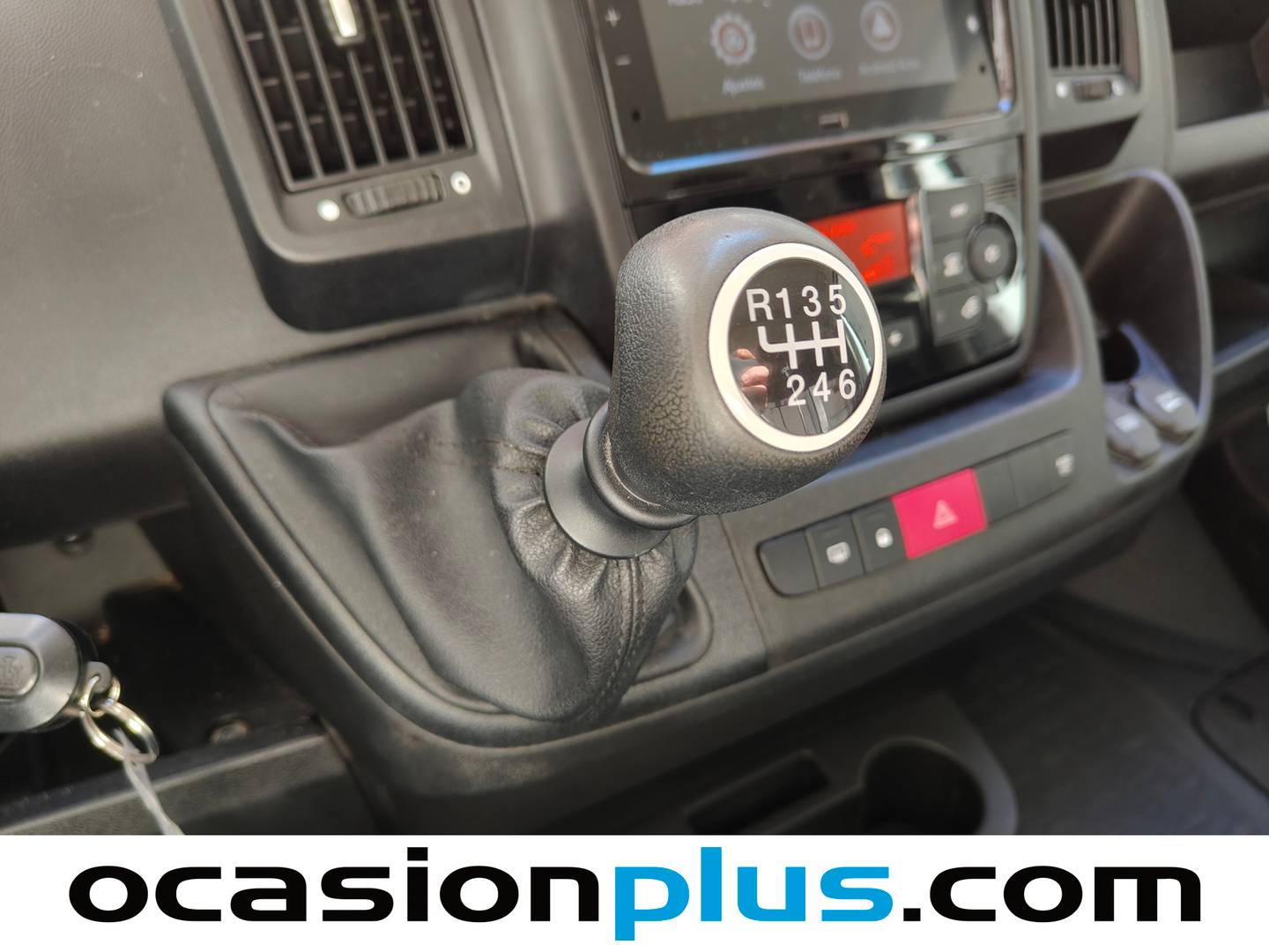 Peugeot Boxer Peugeot Boxer Furgon BlueHDi 140 S&S 335 L3H2 (140 CV) de segunda mano