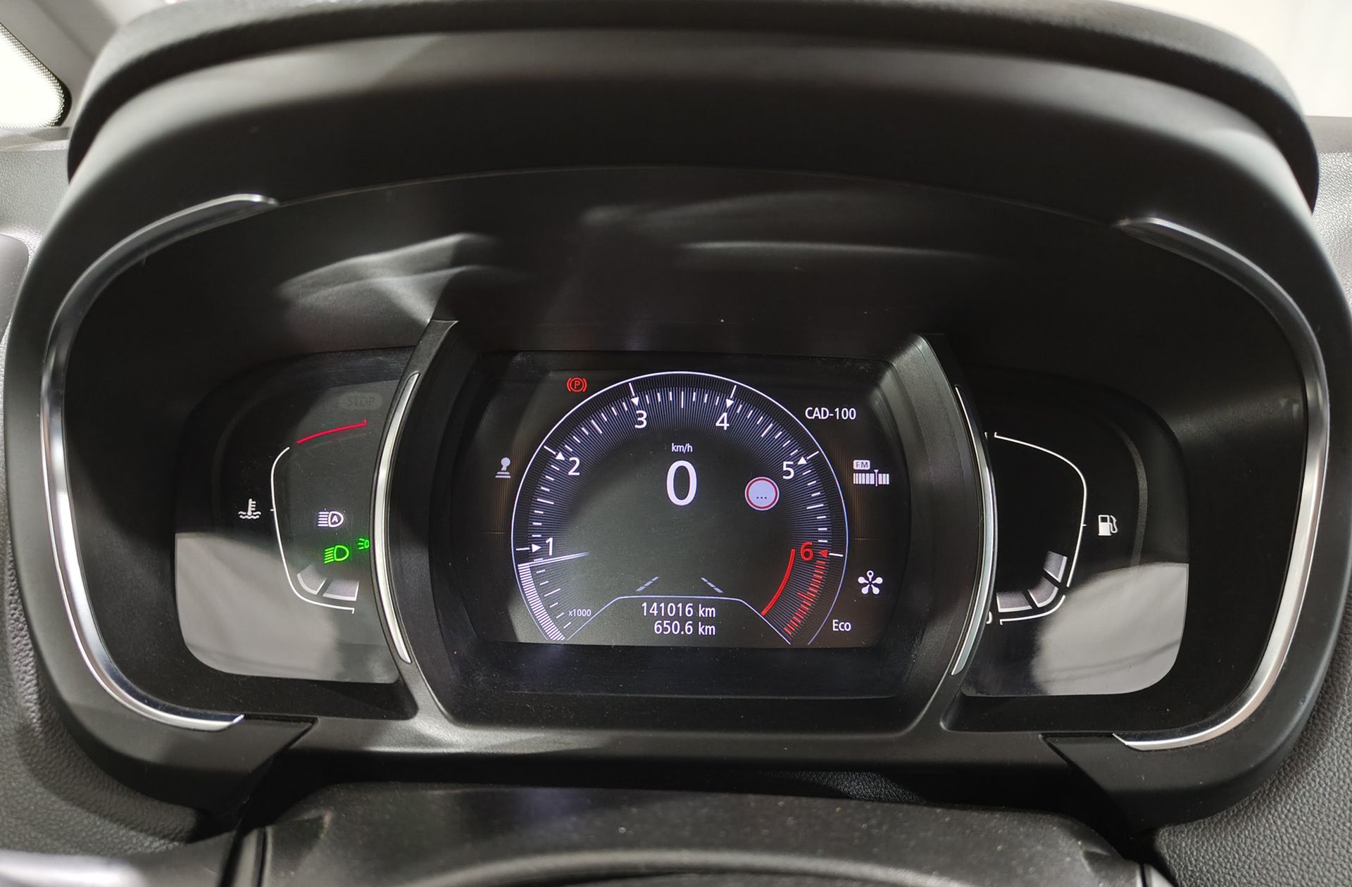 Renault Grand Scénic Zen TCe - foto 22