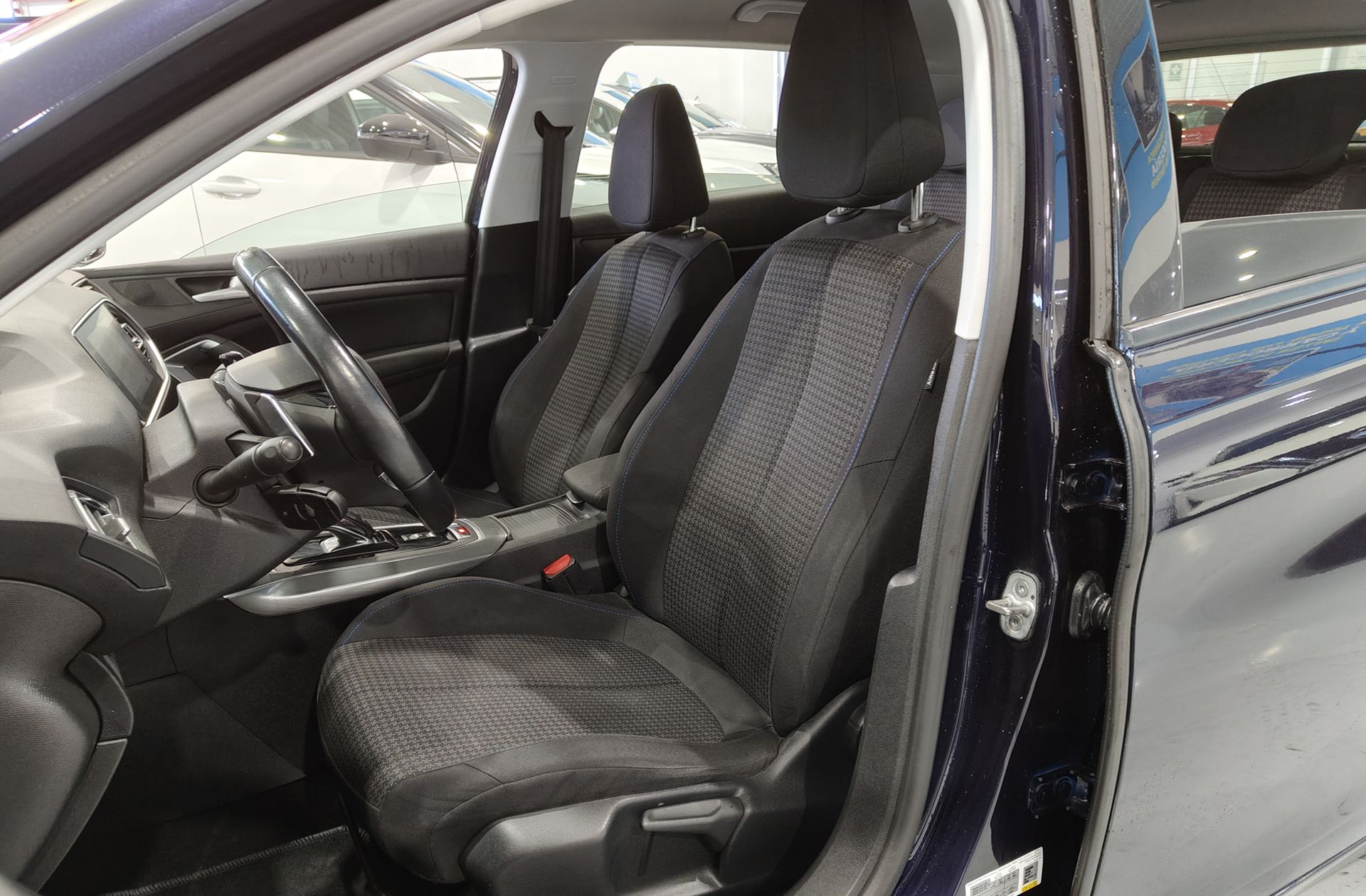 Peugeot 308 PureTech 130 Style - foto 12