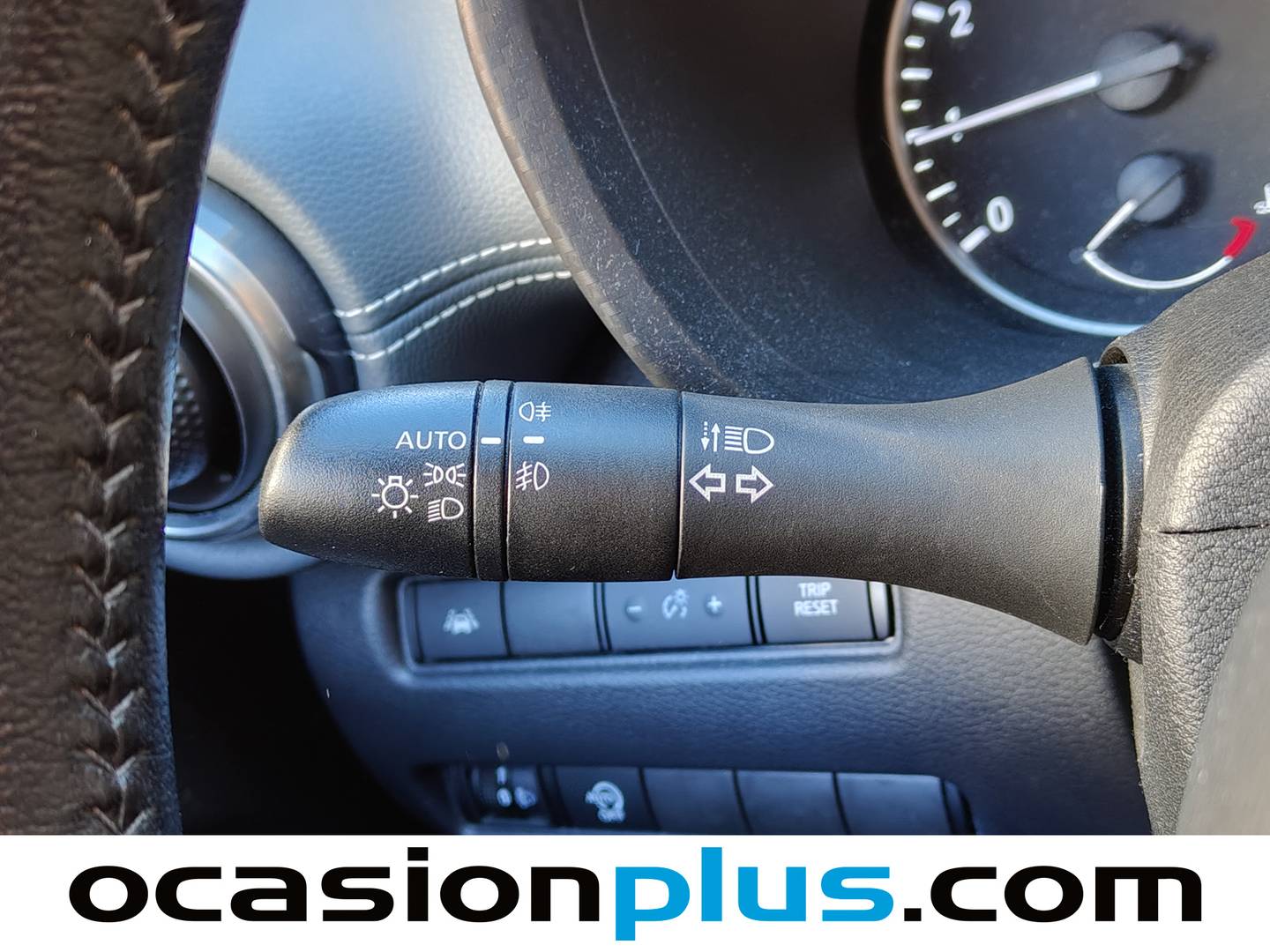 Foto Nissan JUKE Nissan Juke DIG-T N-Connecta 4x2 DCT (117 CV)