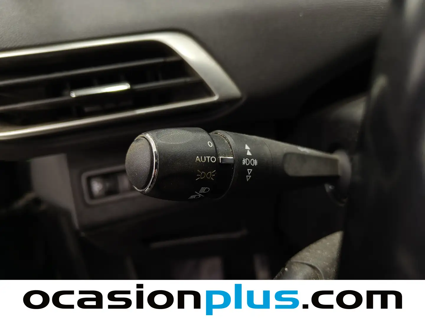 Foto Peugeot 5008 Peugeot 5008 BlueHDi 130 S&S Allure (130 CV) 7 Plazas