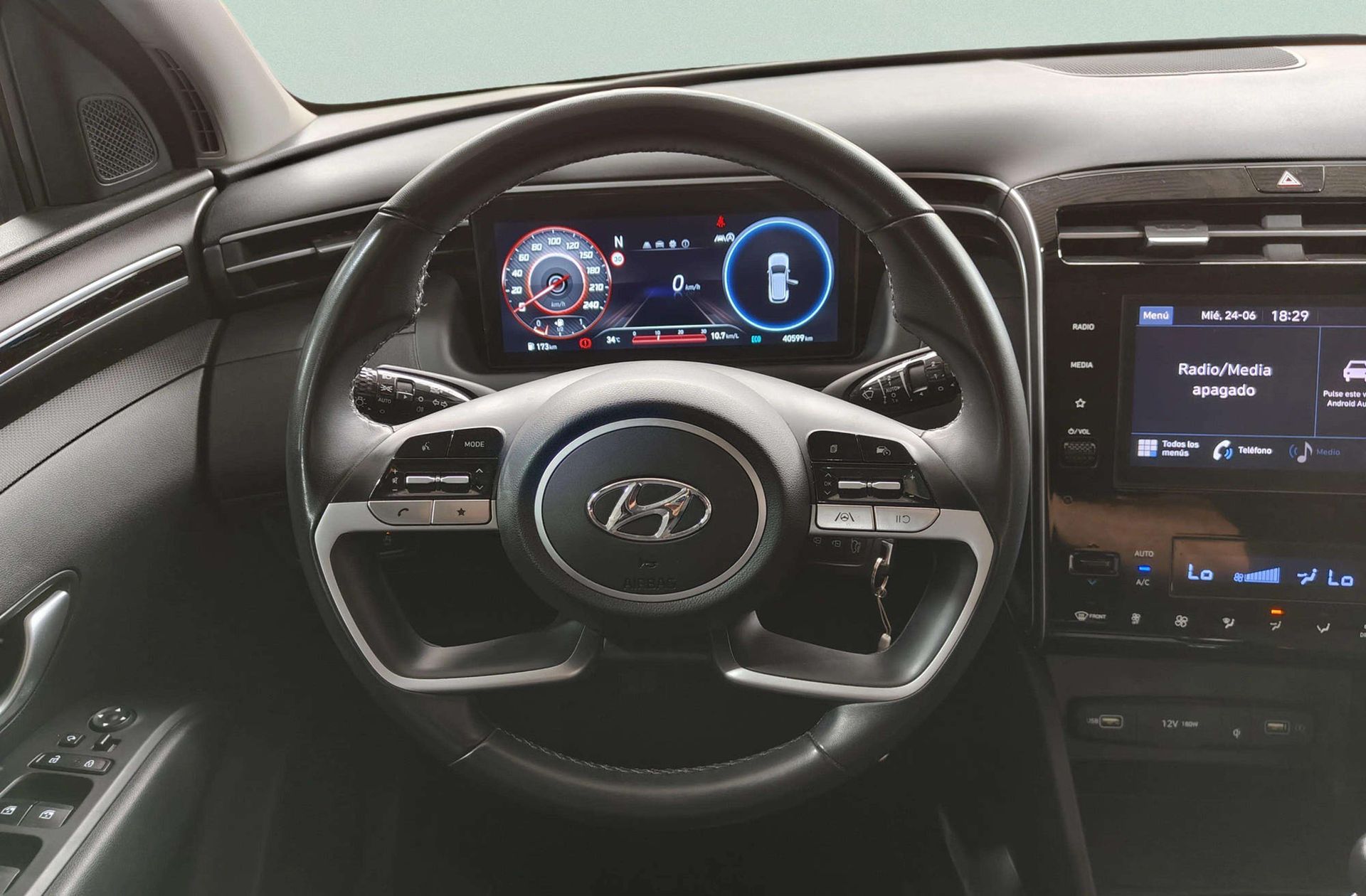 Hyundai Tucson 1.6 T-GDi 48V Maxx Sky - foto 22