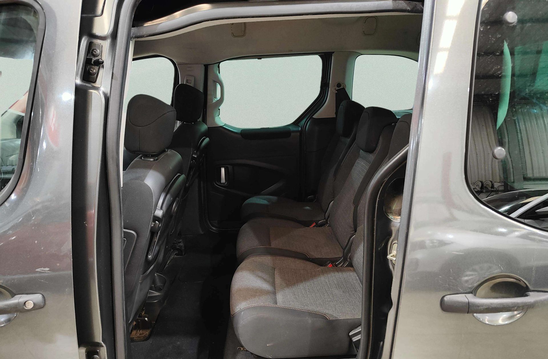 Citroën Berlingo Combi BlueHDi 100 Multispace XTR Plus - foto 11
