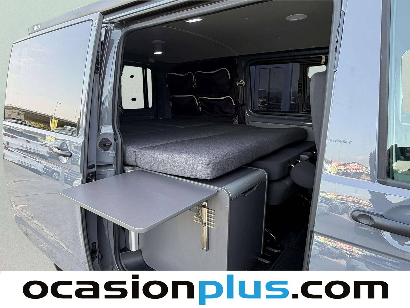 Volkswagen Transporter Volkswagen Transporter Mixto Batalla Corta TN 2.0 TDI BMT  (110 CV) Semi-camperizada 4 plazas de ocasión