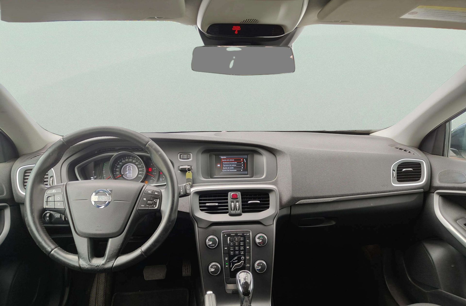 Volvo V40 D2 Kinetic - foto 6