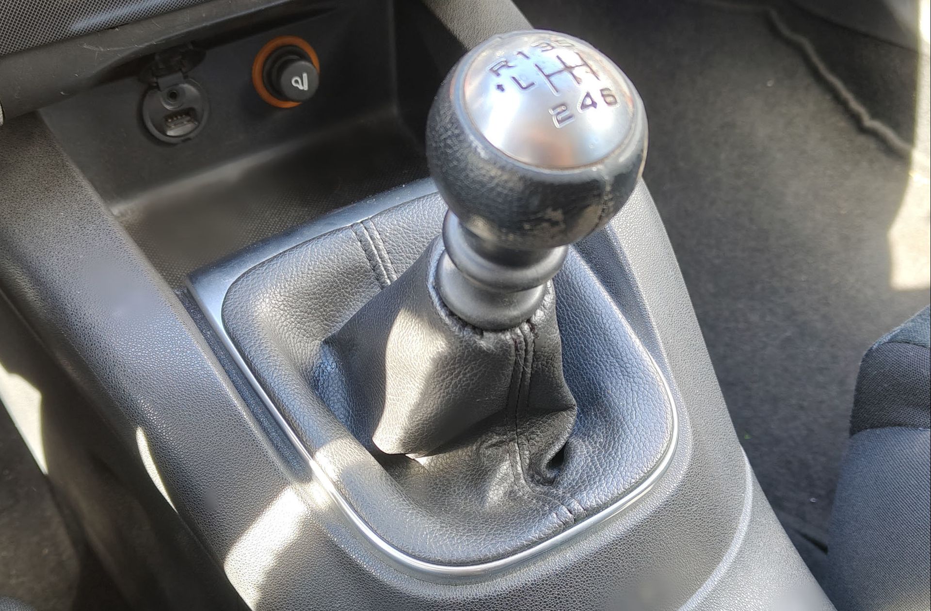 Citroën C4 1.6 e-HDi Collection - foto 5