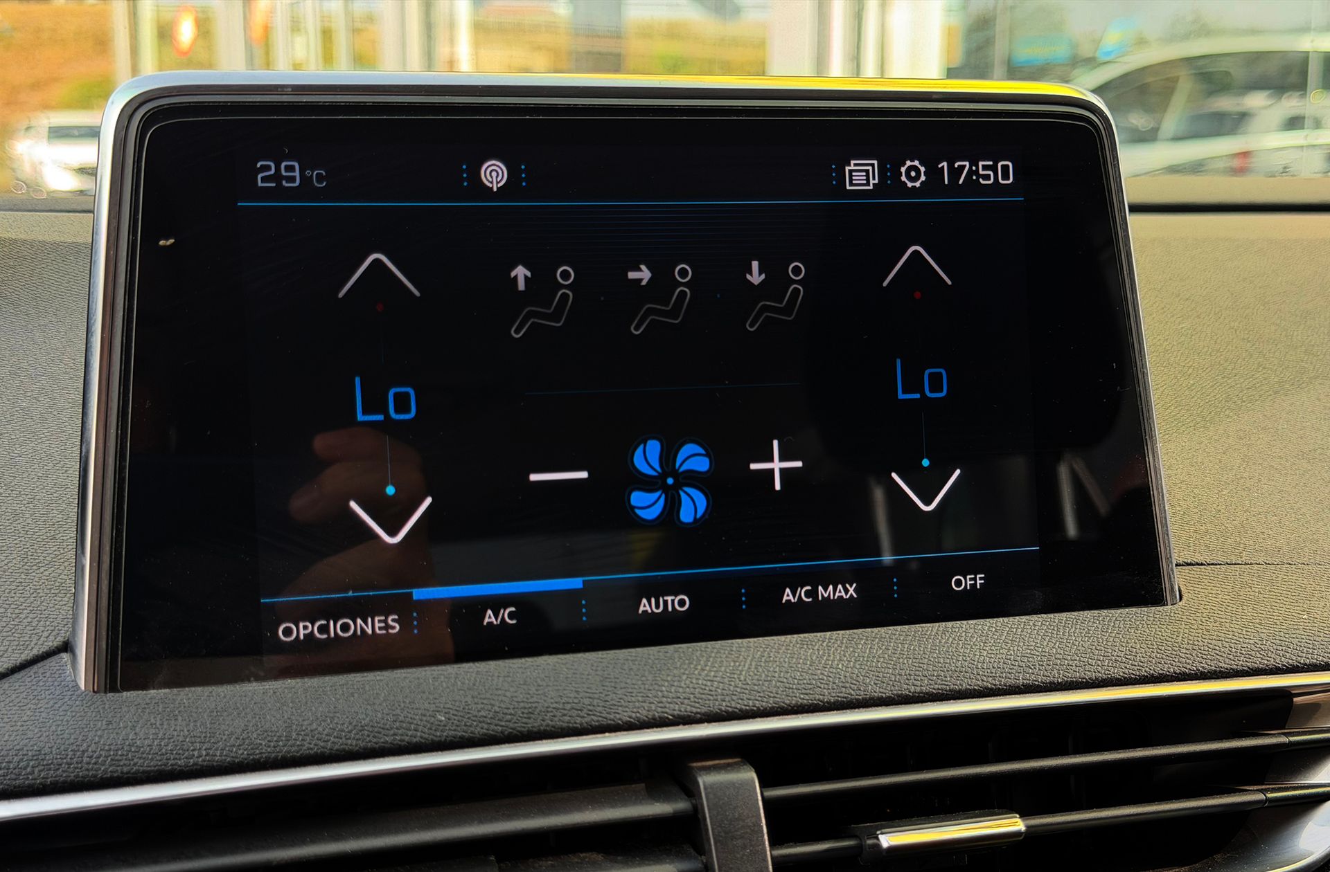 Peugeot 3008 PureTech 130 Active - foto 30