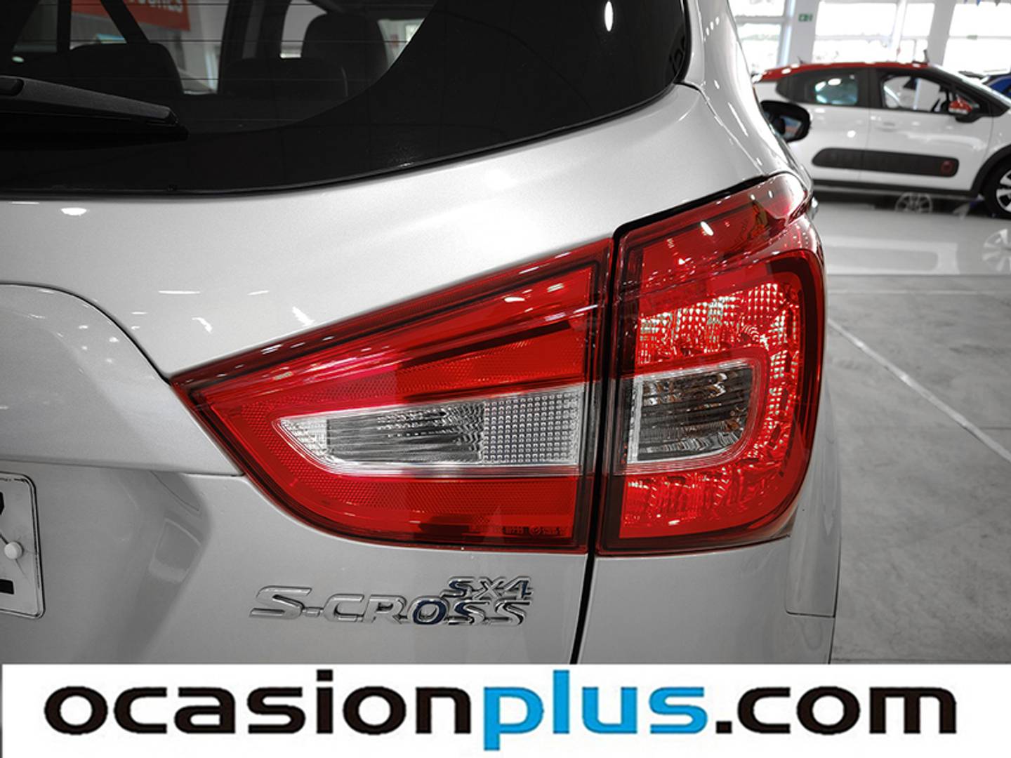 Foto Suzuki S-Cross Suzuki S-Cross 1.4 DITC GLX Auto (140 CV)