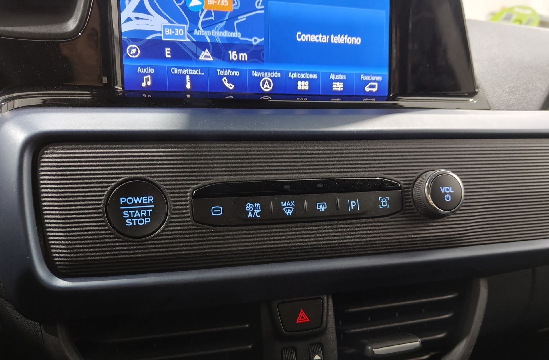 Ford Tourneo Courier 1.0 EcoBoost Active - foto 26