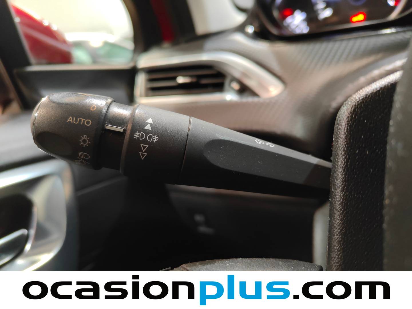Peugeot 2008 Peugeot 2008 PureTech 130 S&S Allure (130 CV) seminuevo