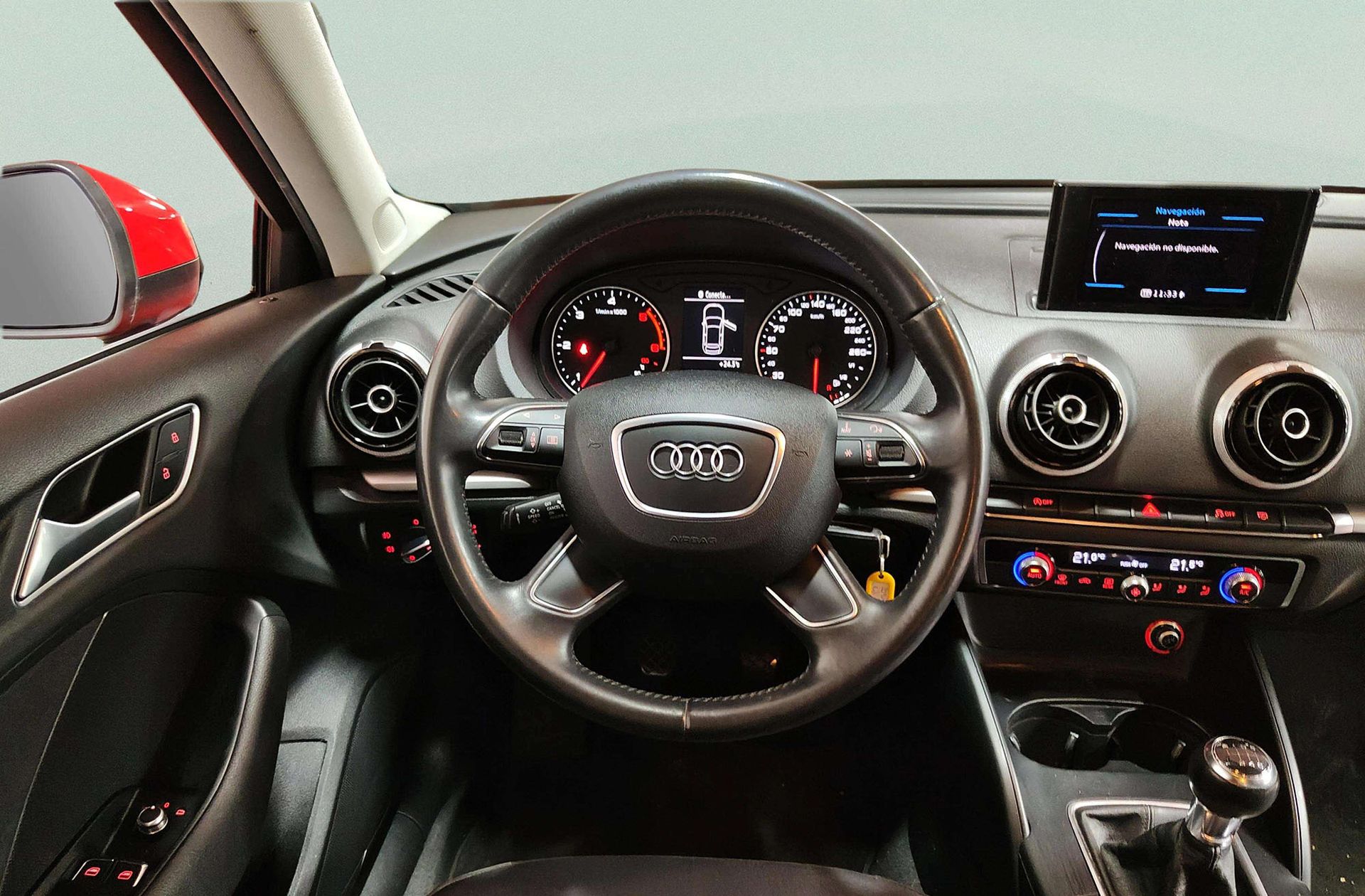 Audi A3 1.6 TDI Attraction edition - foto 20