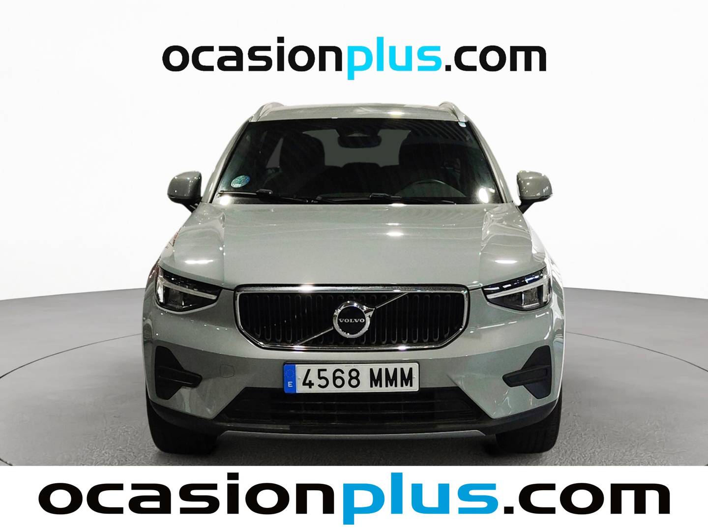 Foto Volvo XC40 Volvo XC40 B3 G Momentum Pro Auto (163 CV)