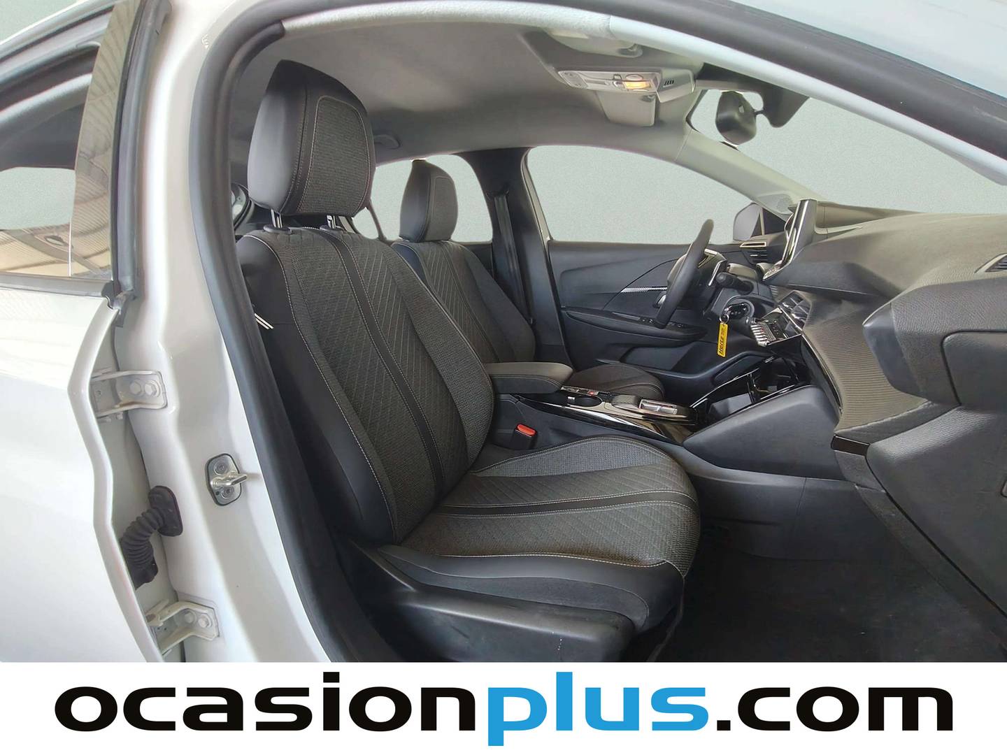 Foto Peugeot 208 Peugeot 208 Allure Hybrid eDCS6  (100 CV)