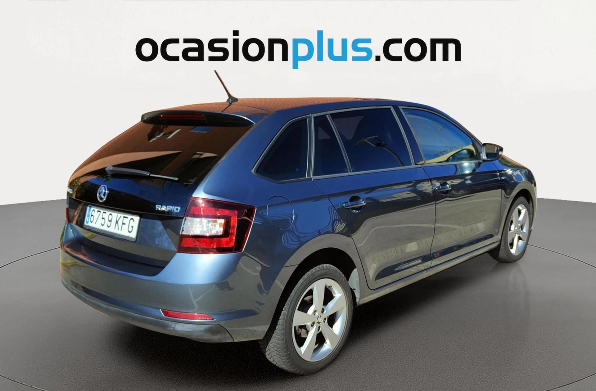 Škoda Spaceback 1.4 TDI CR Like - foto 4