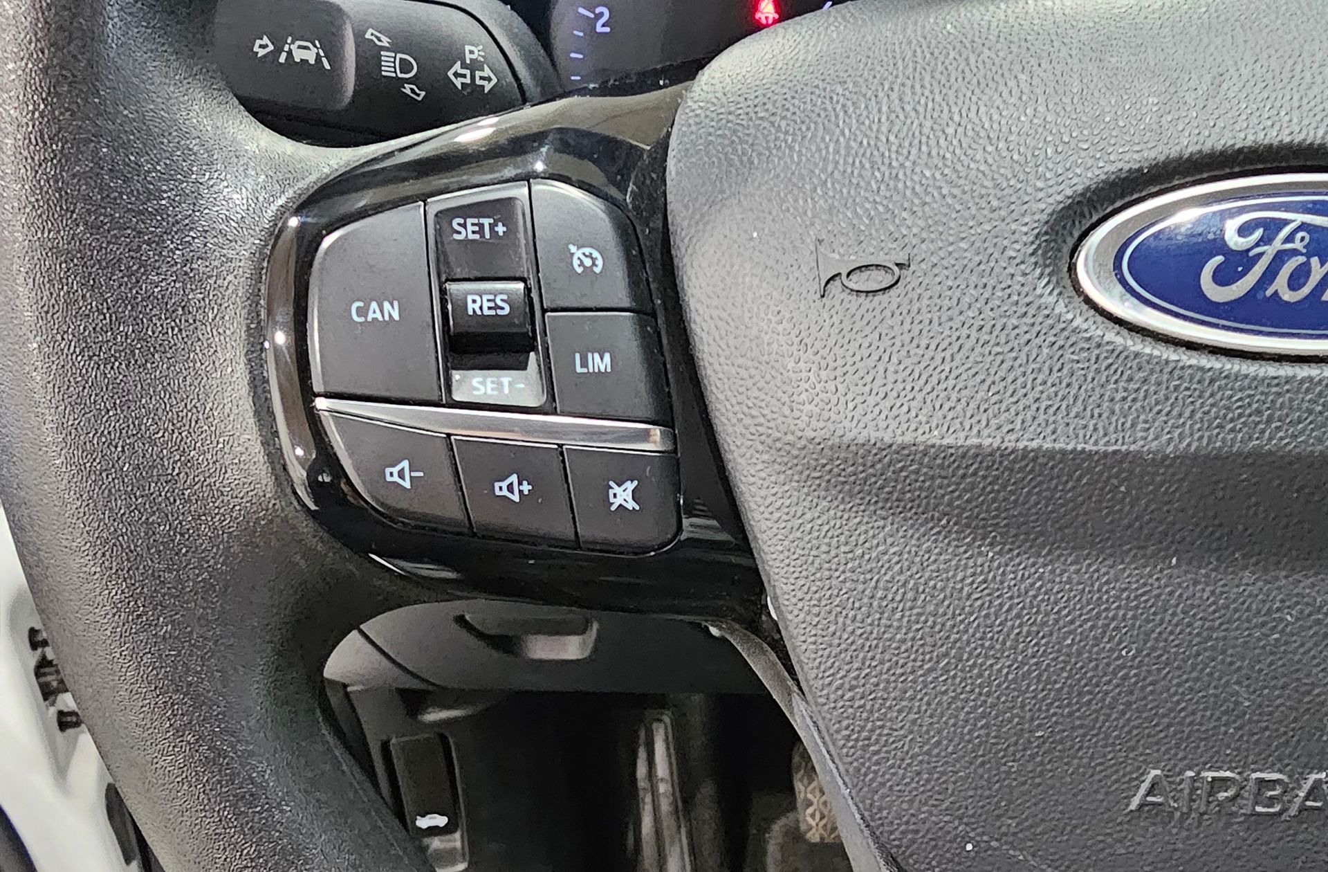Ford Fiesta 1.1 PFI GLP Trend - foto 23