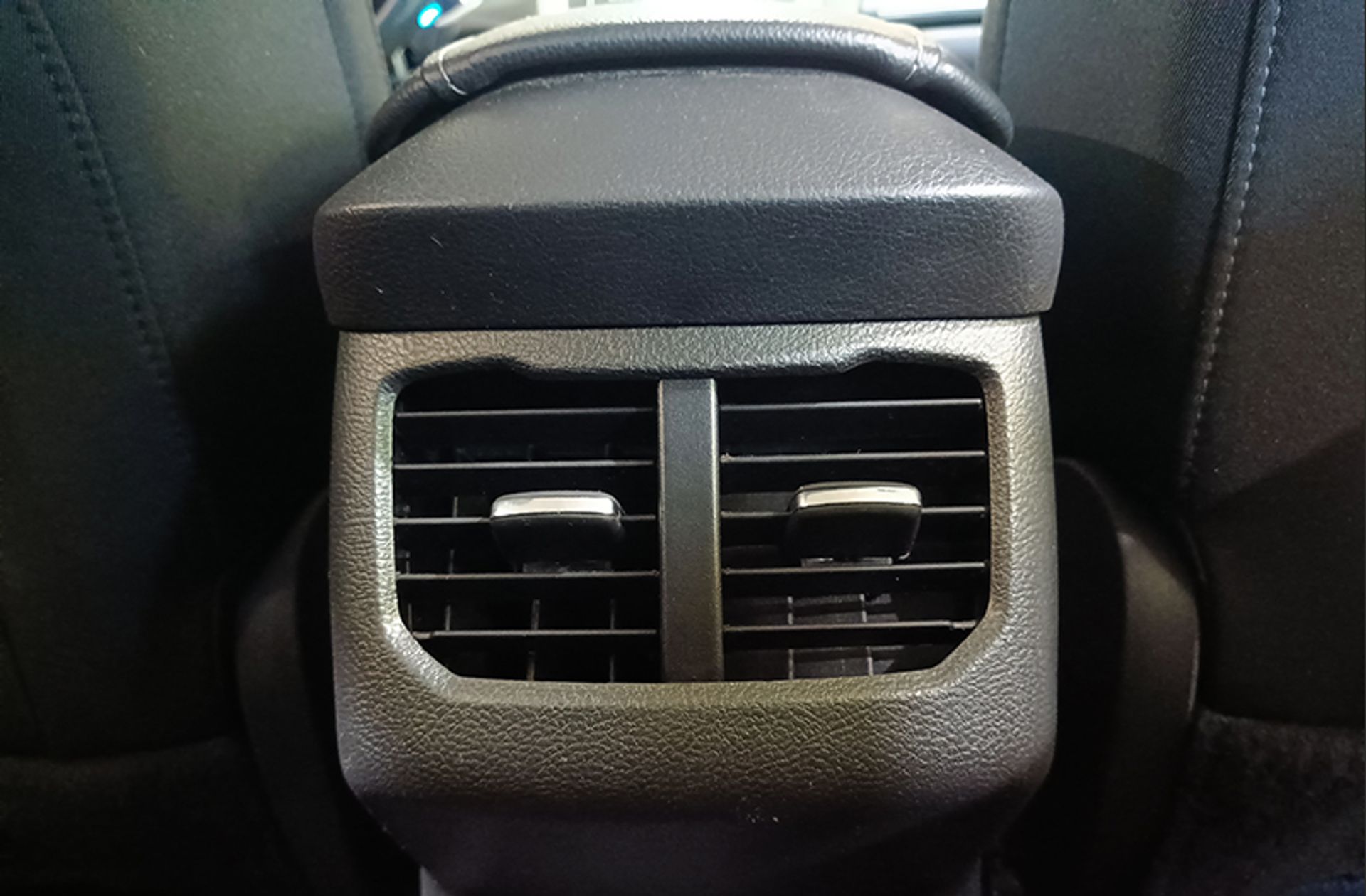 Ford Mondeo 1.5 TDCi Trend - foto 20