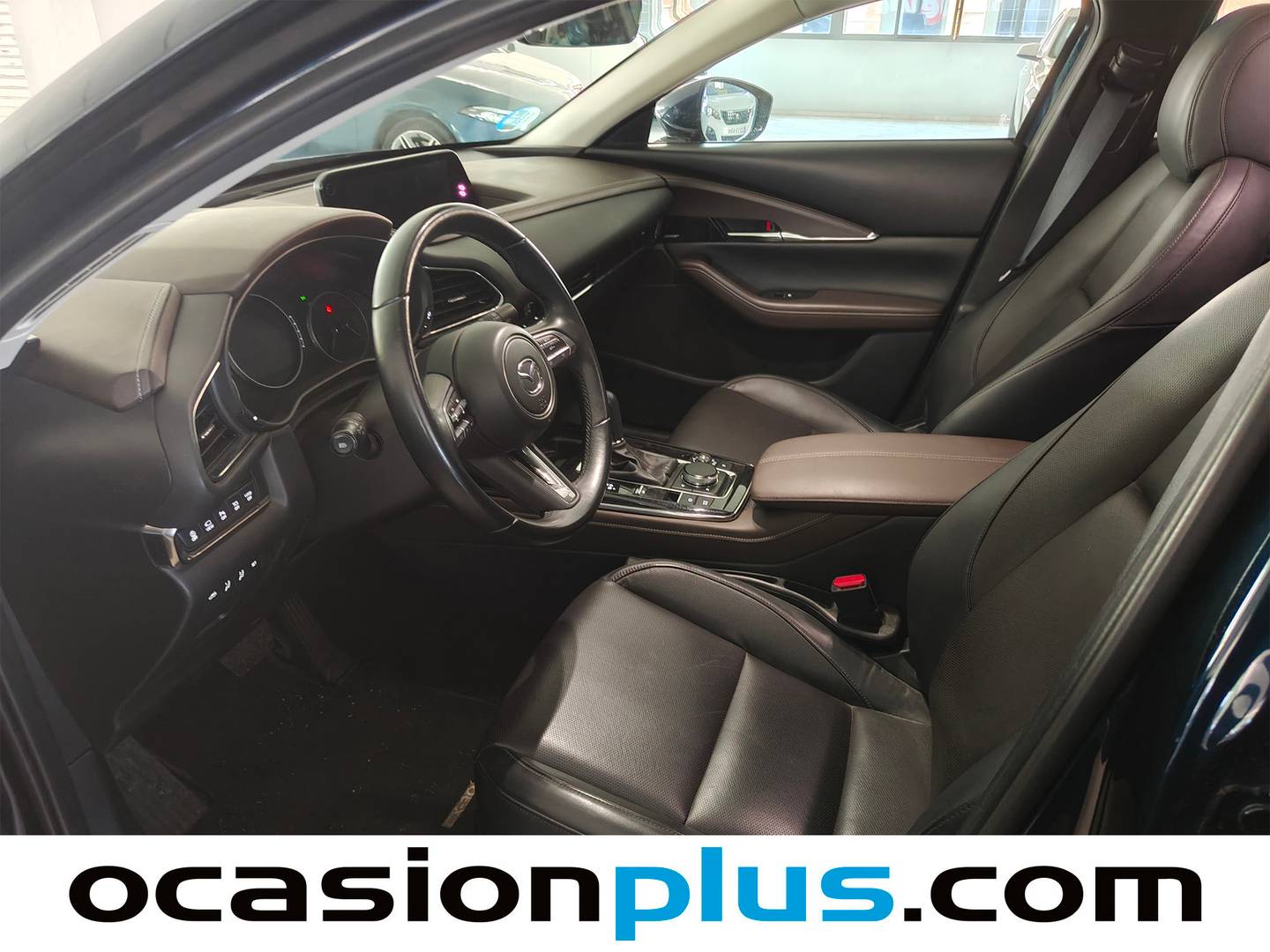 Foto asientos delanteros Mazda CX-30 Mazda CX-30 2.0 e-Skyactiv-X Zenith AT (186 CV)