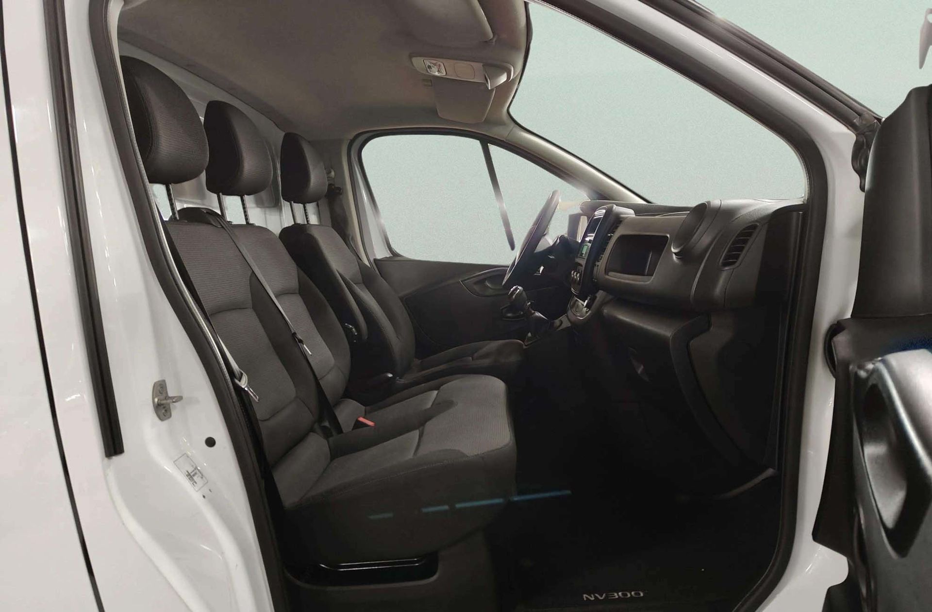 Nissan NV300 2.0 dCi L1H1 1T Optima - foto 13