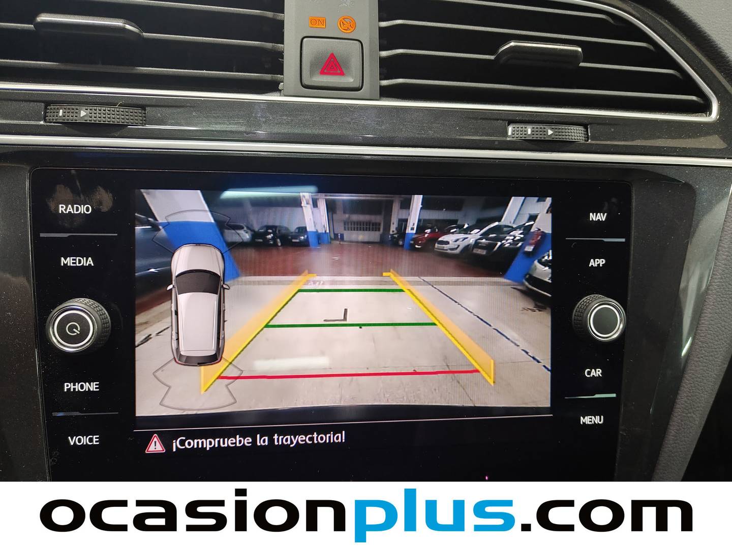 Foto Volkswagen Tiguan Volkswagen Tiguan Sport 1.5 TSI (150 CV) DSG Pack R-Line