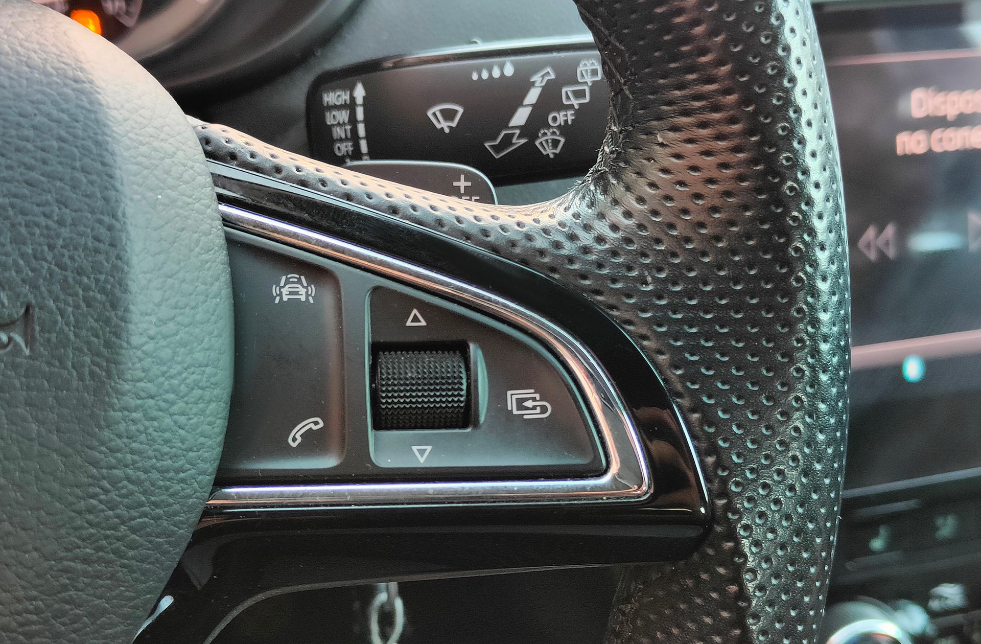Škoda Octavia 1.4 TSI Like DSG - foto 34